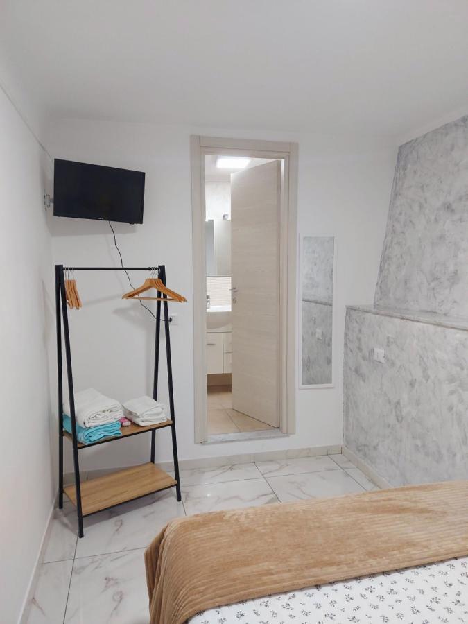 Camera Matrimoniale Genova Rooms Exterior photo